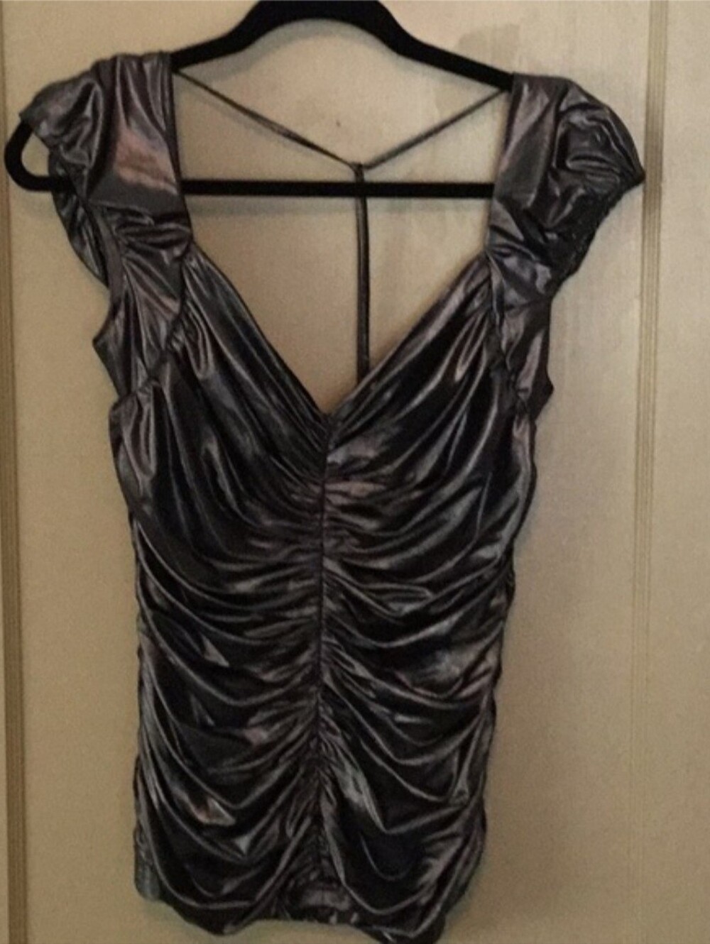 Gunmetal gray lined bebe top